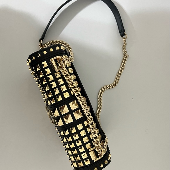 Michael kors Whitney Large Studded Saffiano Leather Convertible Shoulder Bag - Picture 4 of 9